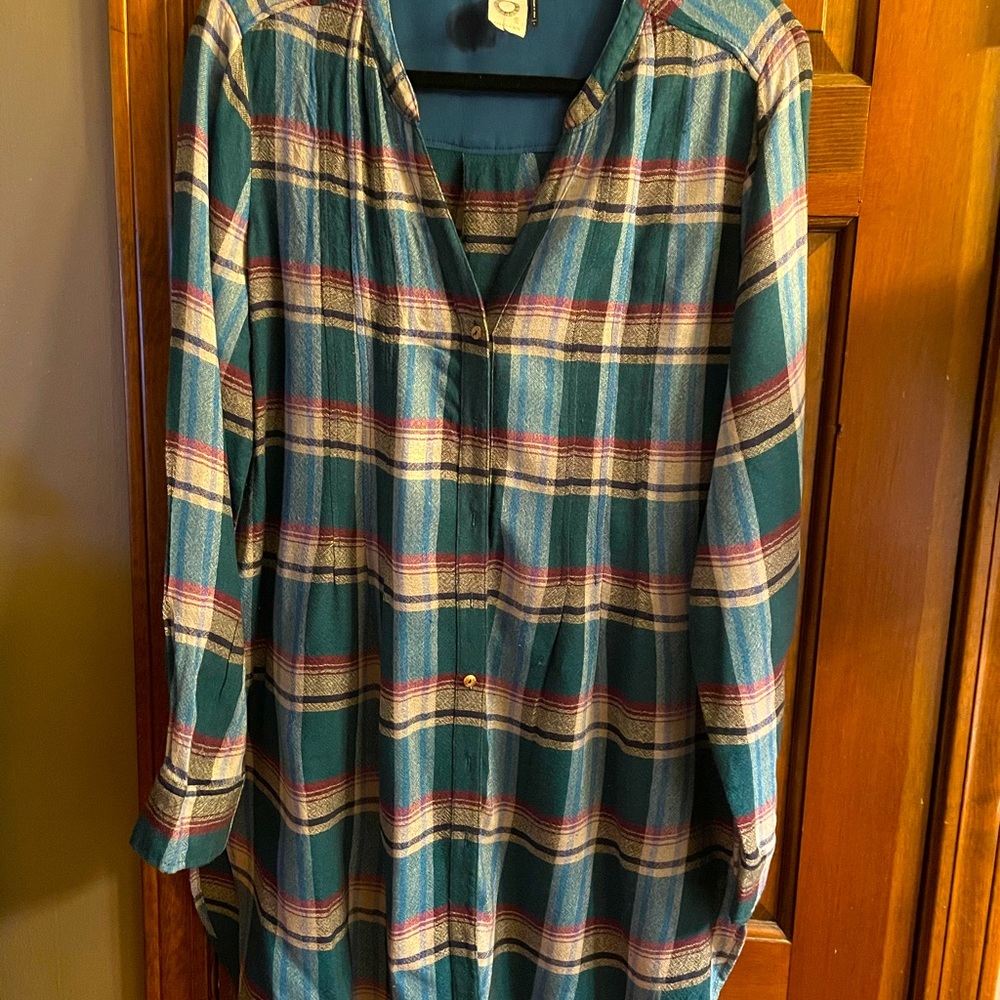 Anthropologie Akemi + Kin plaid tunic